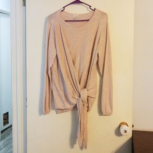 Long sleeve tye shirt